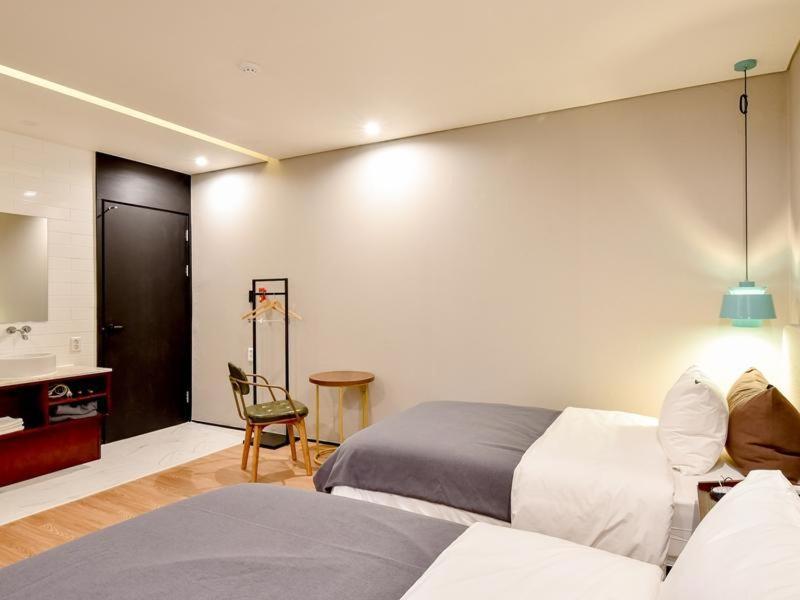 Brown Dot Yangjeong Hotel Busan Ngoại thất bức ảnh